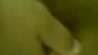 ಬೂಟಿಲಿಶಿಯಸ್ ವ್ಯಾಲೆಂಟಿನಾ ತನ್ನ ಬಟ್ ಹೋಲ್ ಅನ್ನು ದೊಡ್ಡ ಡಿಲ್ಡೊದಿಂದ ತುಂಬುತ್ತಾಳೆ
